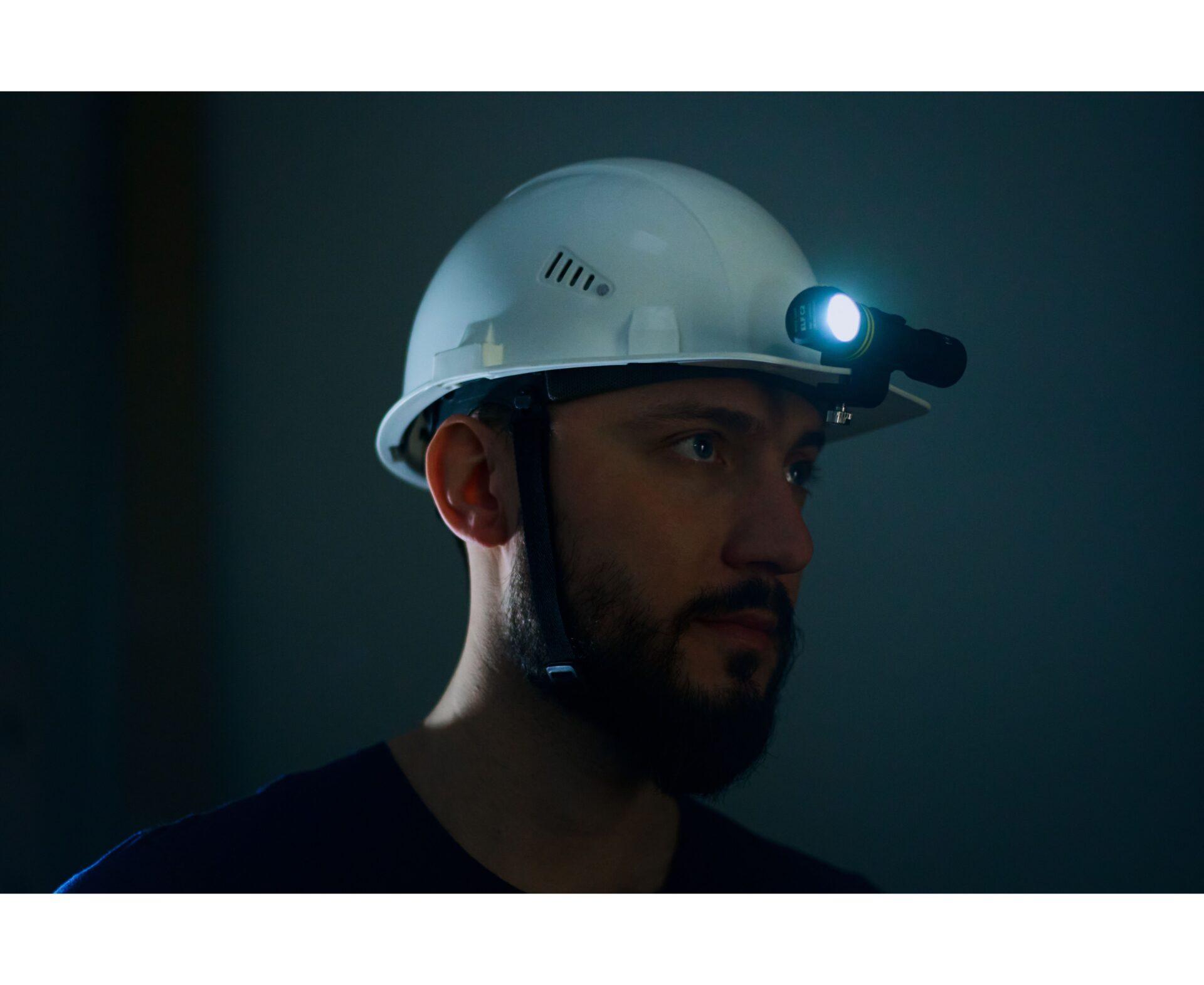 Armytek Elf C2 Micro USB White - obrazek 7