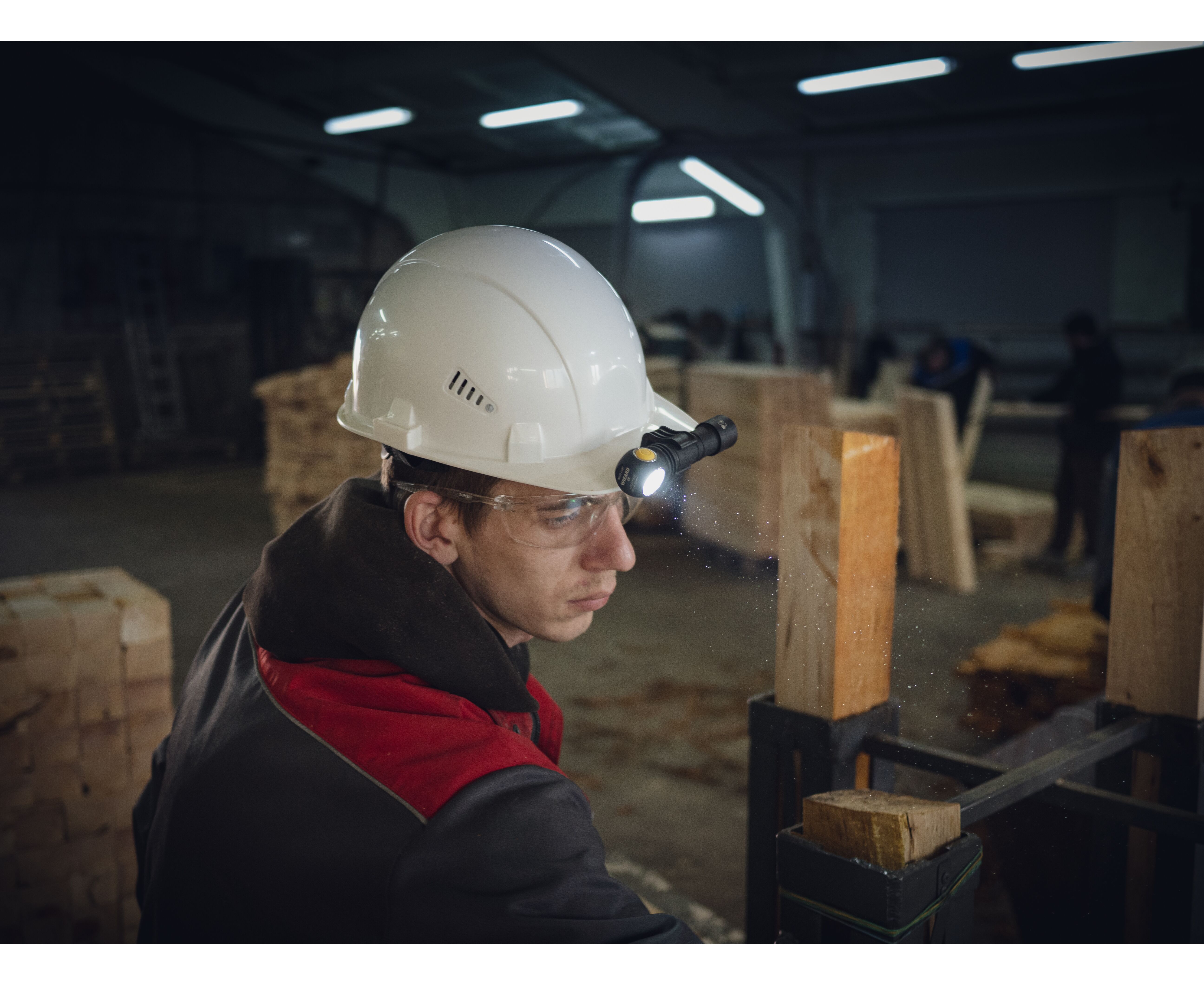 Armytek Wizard C2 Magnet USB White - obrazek 12