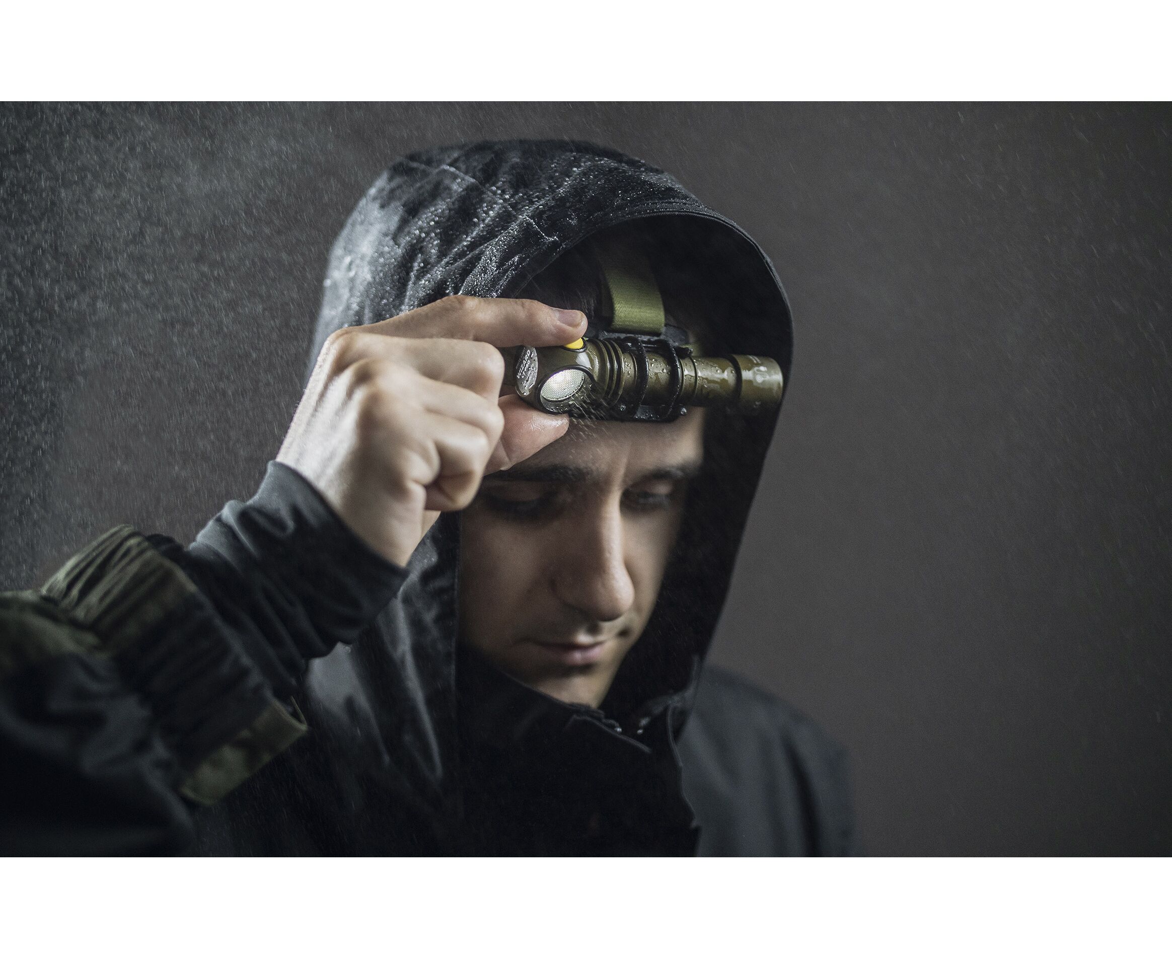 Armytek Wizard C2 Pro White (Olive) - obrazek 12